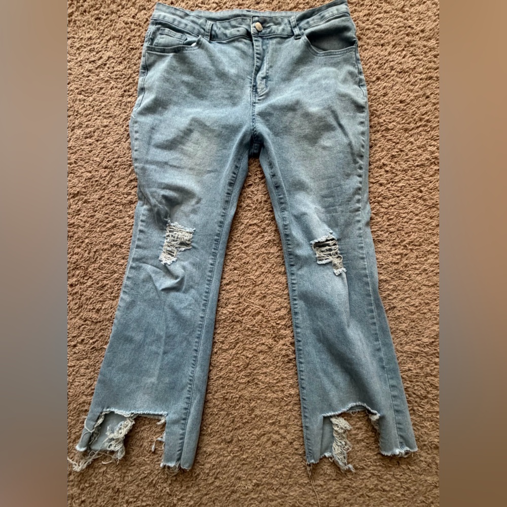 Cropped Distressed Blue Jeans